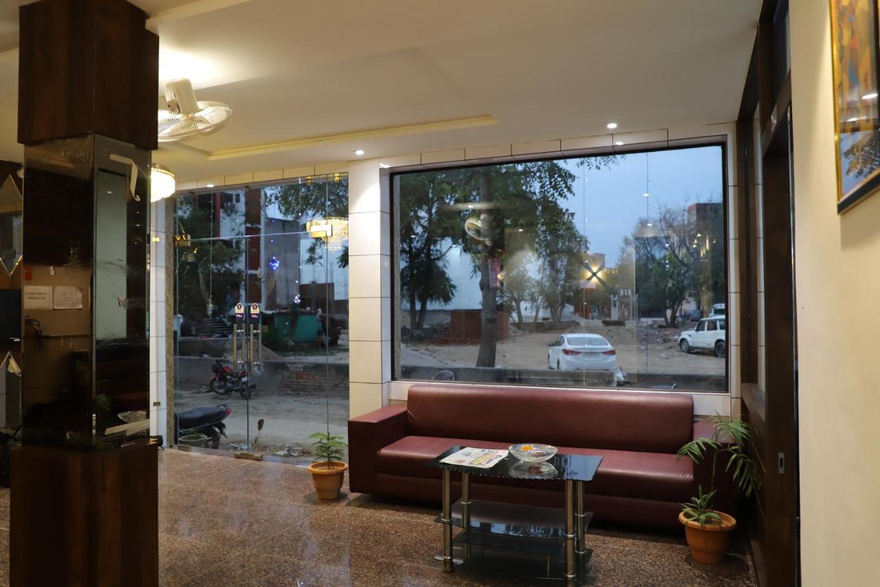 Hotel Dream Comfort 아그라 외부 사진
